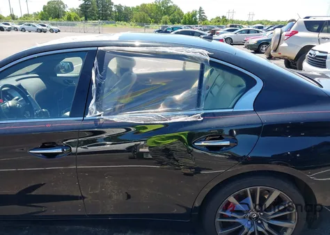 2019 Infiniti Q50 3.0T Red Sport 400 из США, поврежденный, VIN JN1FV7ARXKM830002